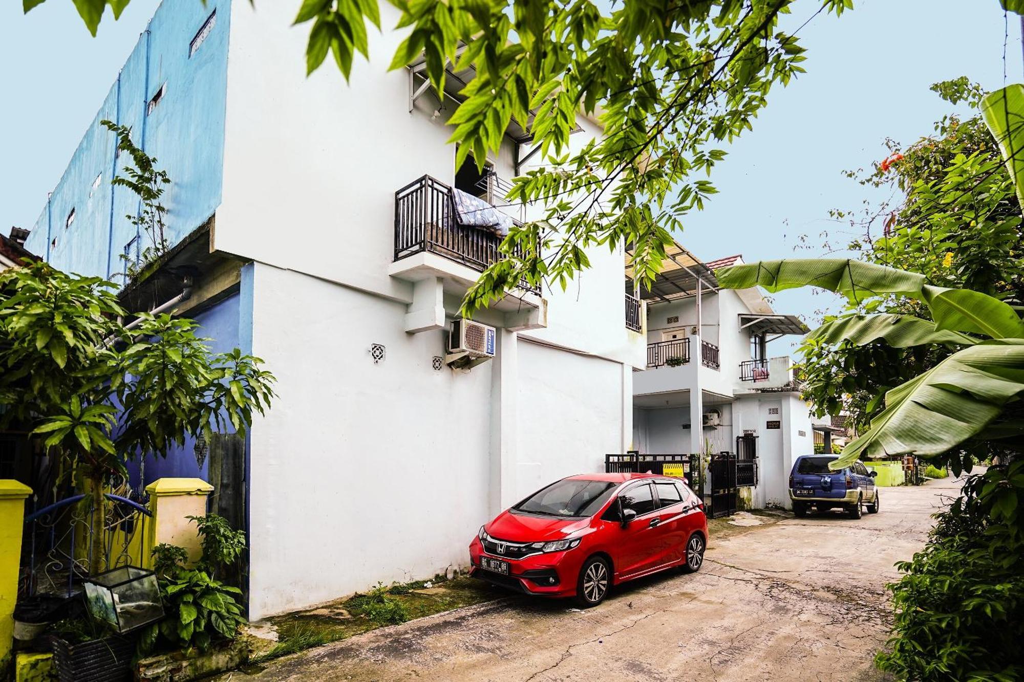 Oyo Life 92046 Garuda Residence Palembang Zewnętrze zdjęcie